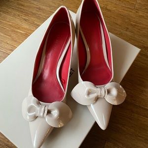 Nude Zara bow kitten heels with red clear heel Sz 38
